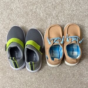 Toddler Boys size 7 Shoes (2 Pair)